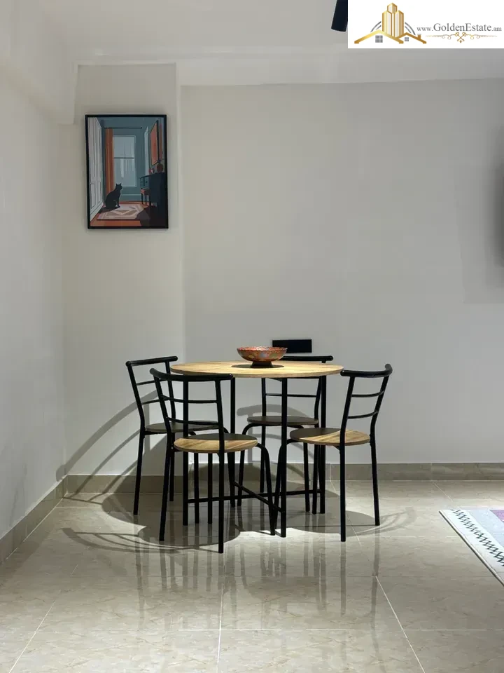 1 room apartment on Saryan Street in the center, 33 sq.m., 1/9 floor