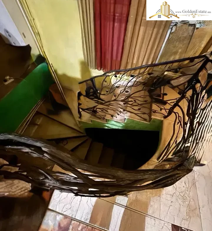 720