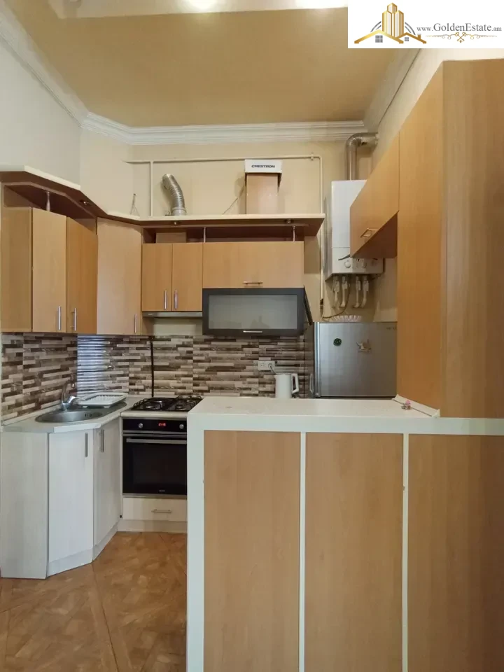 📣 Վարձով է տրվում 3 սենյականոց բնակարան Կոմիտասի պողոտայում Արաբկիրում, 76 քմ, 2/5 հարկ, բարձր առաստաղներ, քարե շենք