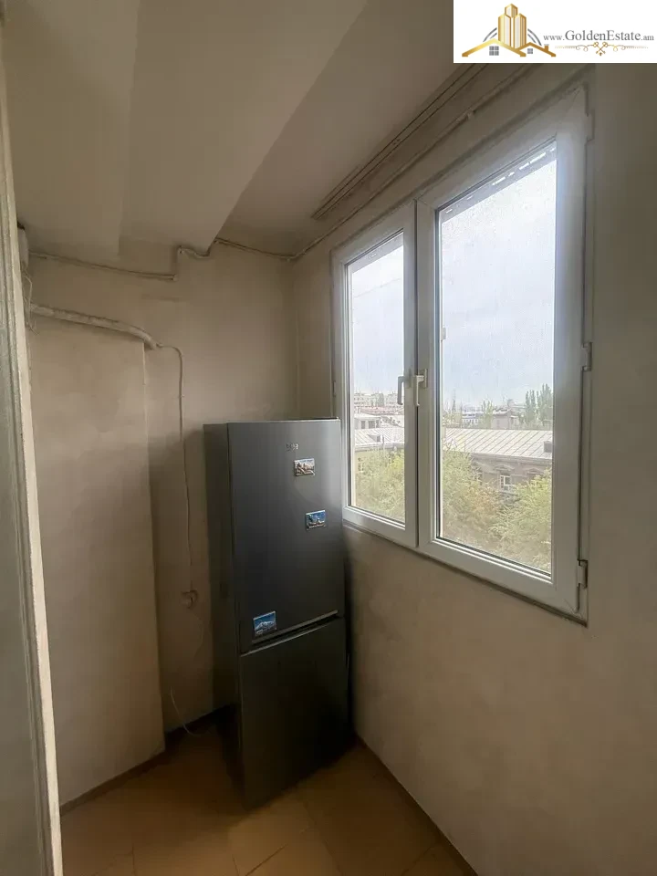 1 room apartment on Pap Tagavor Street in the center, 40 sq.m., 5/11 floor