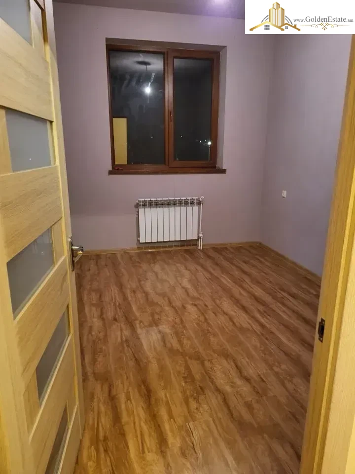4 room apartment on Melkumov Street in Ajapnyak, 80.4 sq.m., high ceilings