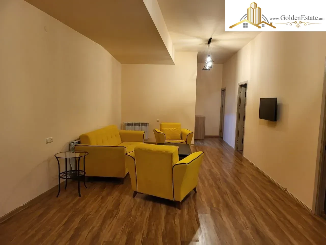 4 room apartment on Melkumov Street in Ajapnyak, 80.4 sq.m., high ceilings