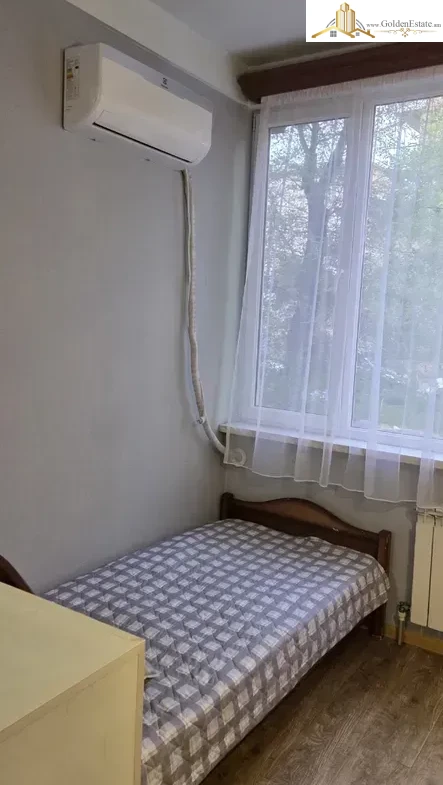 443