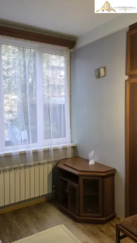 443