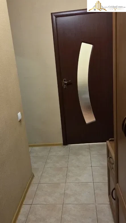 443