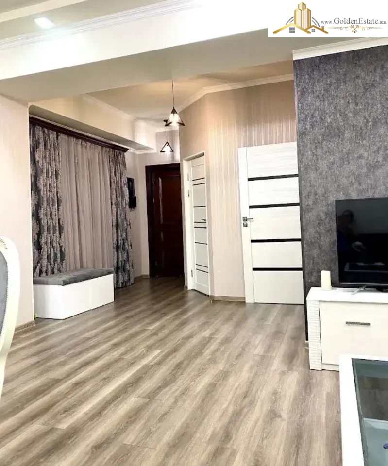 2 room apartment in a new building on Saryan Street in the center, 46 sq.m., 3/16 floor