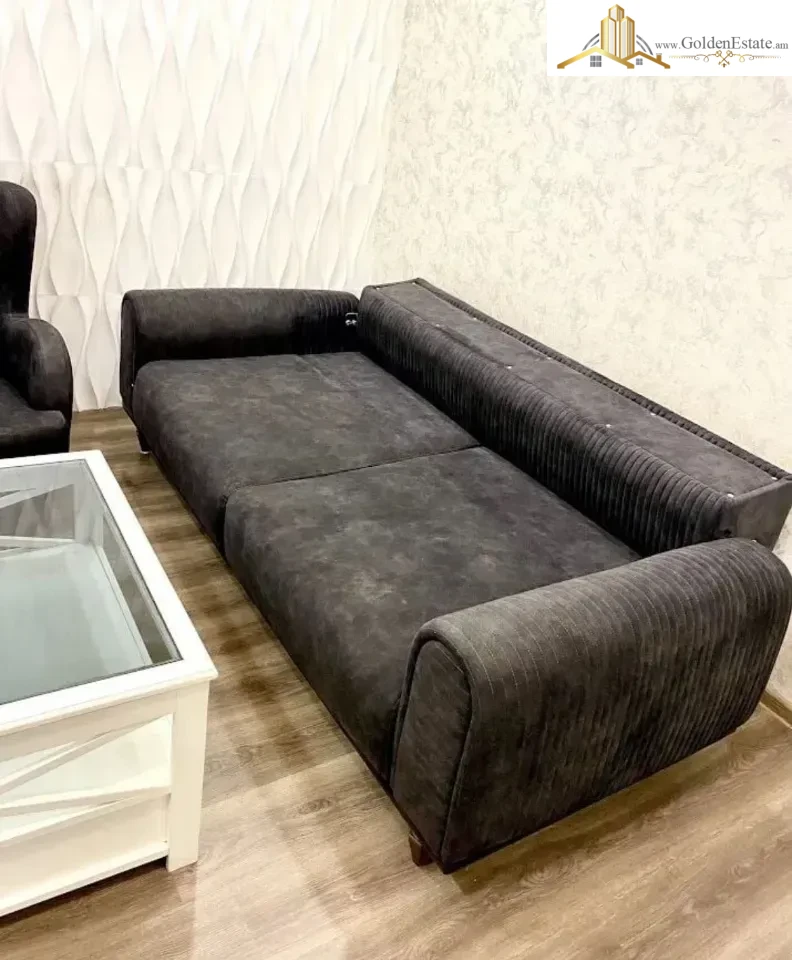 2 room apartment in a new building on Saryan Street in the center, 46 sq.m., 3/16 floor