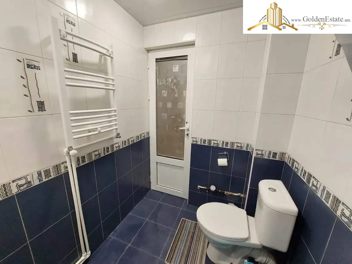 2 room apartment on Ghazar Parpetsi Street in the center, 45 sq.m., second to last floor