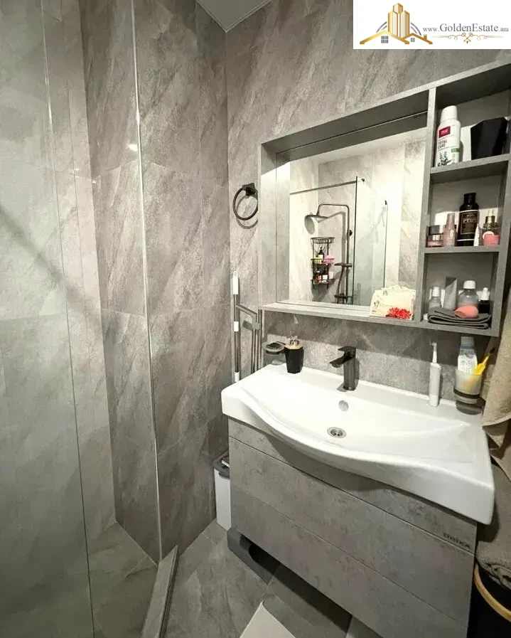 2 room apartment in a new building on Leningradyan Street in Ajapnyak, 53 sq.m., 7/14 floor