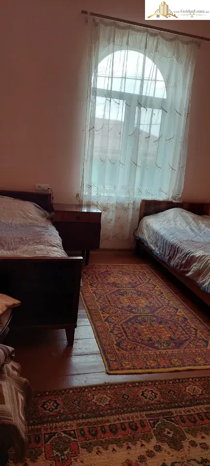 📣 Վարձով է տրվում 2 սենյականոց բնակարան Լեռ Կամսարի փողոցում Արաբկիրում, 50 քմ, 2/2 հարկ, բարձր առաստաղներ, քարե շենք