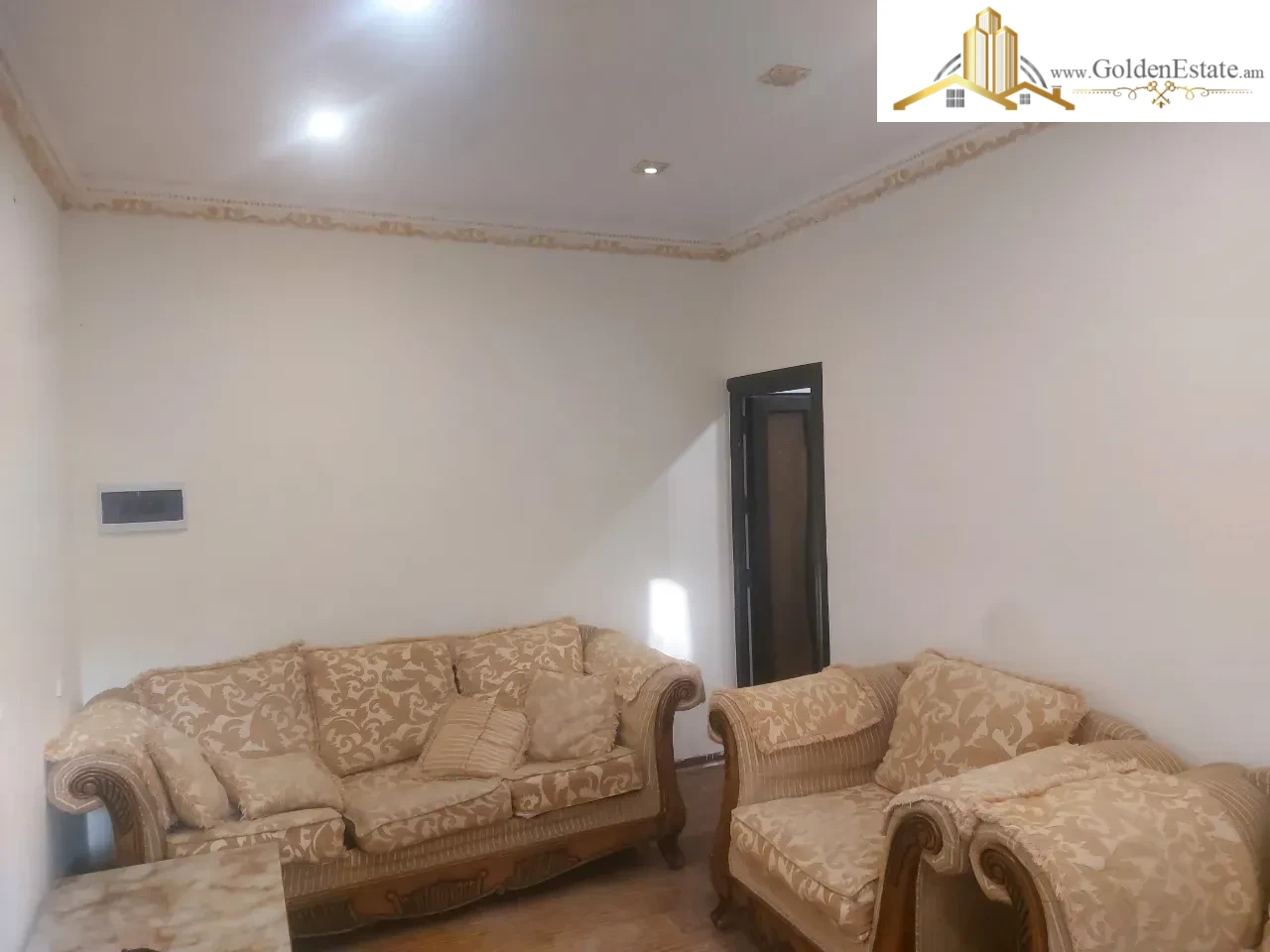 Single story stone house, բնակելի համալիր Կոմիտաս Պարկ in Arabkir, 36 sq.m., on a 10 sq.m. land