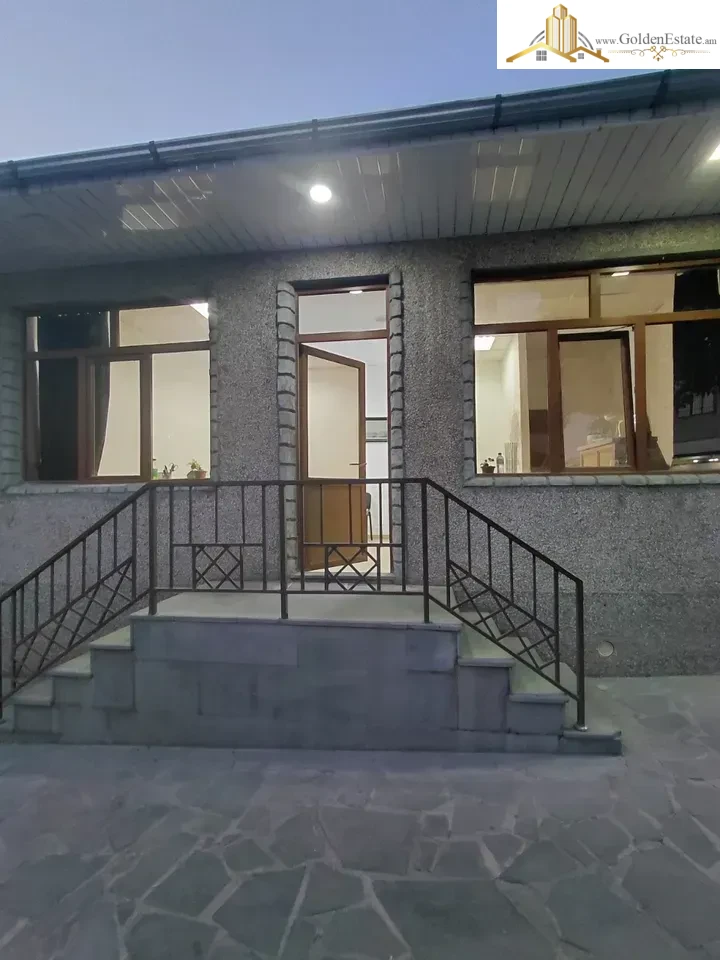 📣 Վարձով է տրվում Գրասենյակային տարածք Աշոտ Հովհաննիսյանի փողոցում Նոր Նորքում, 40 քմ